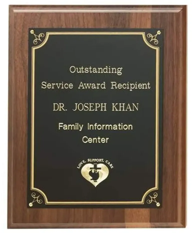 Filigree - Walnut/Black Plaque