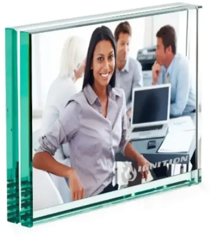 Logo-Jade Photo Display: Superior Quality Glass Promotional Product for Corporate Branding