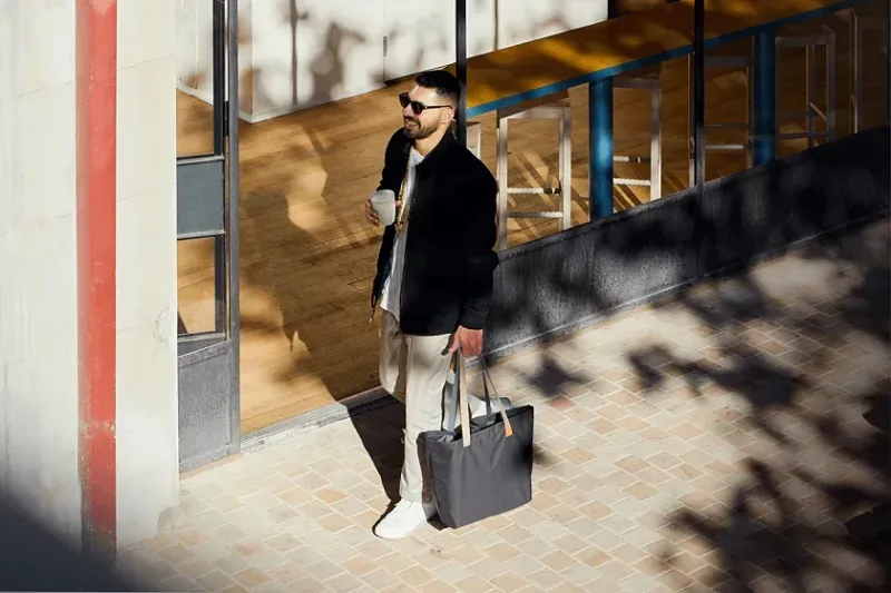 Branded Bellroy Market Tote with Water Bottle Pocket — view 8