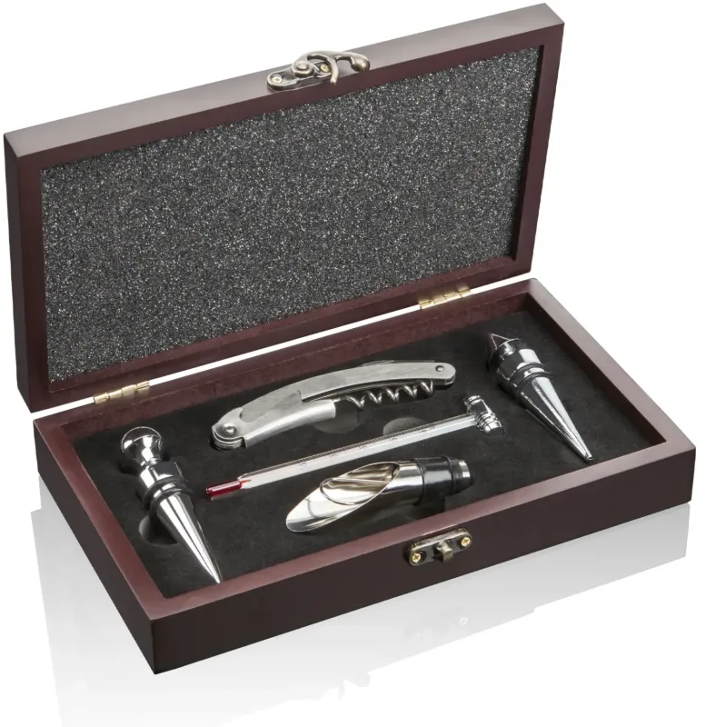 Bodega Wine Accessory Set — view 3