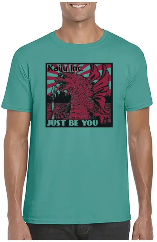 SoftStyle Custom T-Shirts — view 9