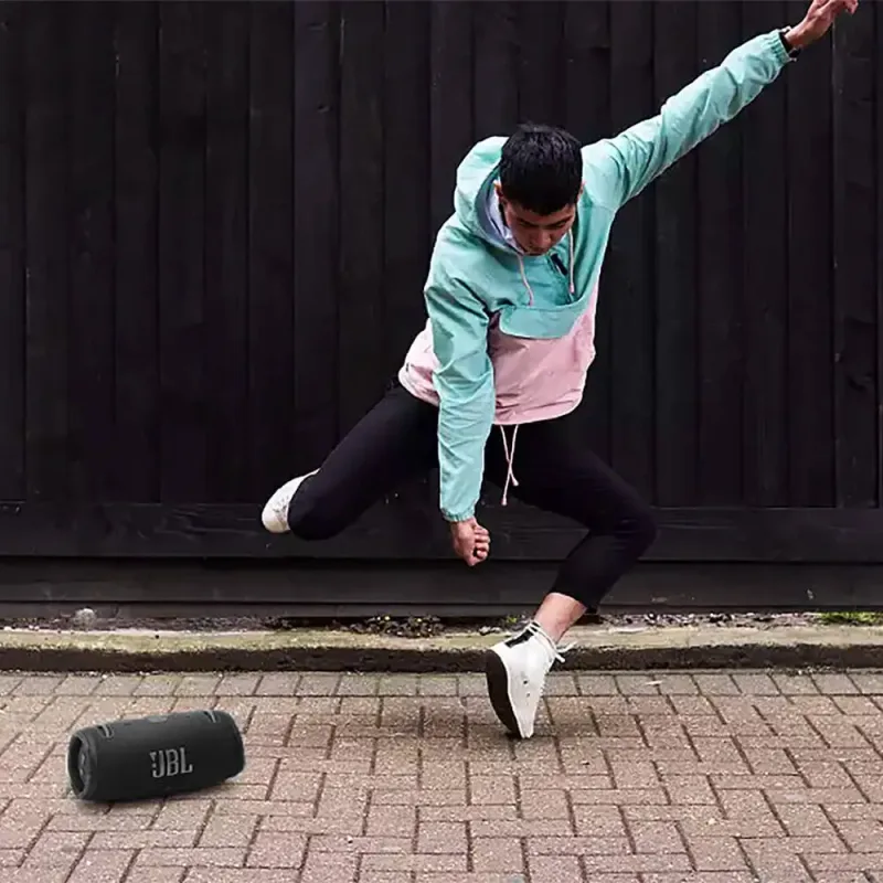 JBL Xtreme 3 Portable Waterproof Speaker — view 9