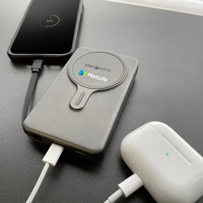 myCharge Maglock Hub+ 5,000mAh All in One Wireless Charger — view 7
