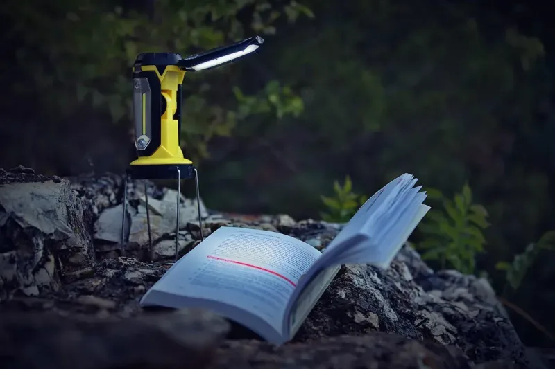 Quasar Custom Multi-Function Lantern (283 Lumens) — view 4