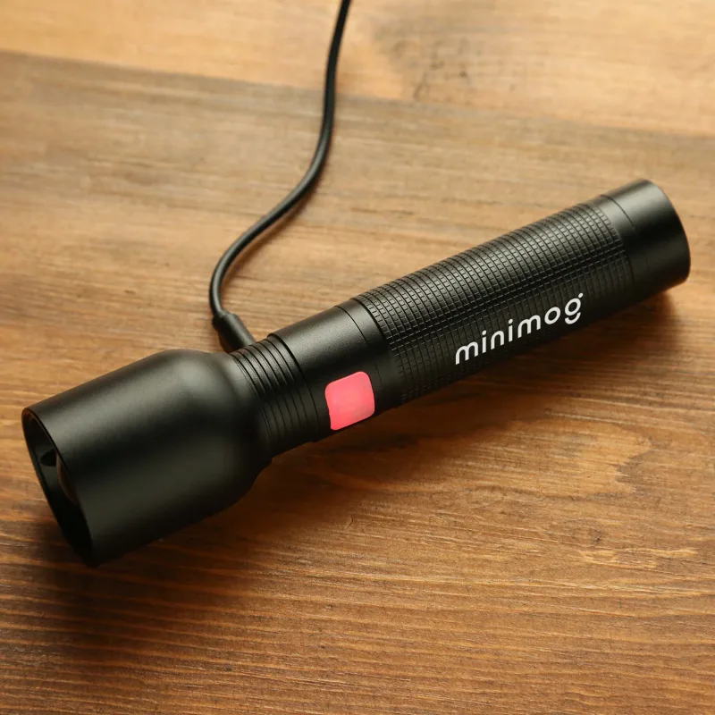 reNew Extreme Rechargeable Zoom Flashlight — view 6