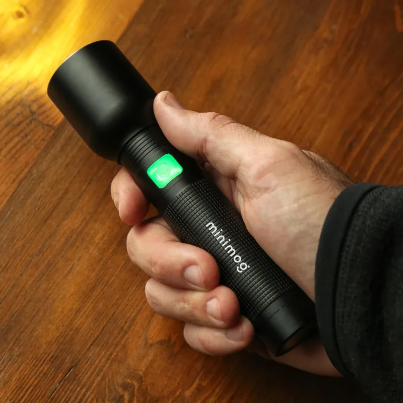 reNew Extreme Rechargeable Zoom Flashlight — view 7
