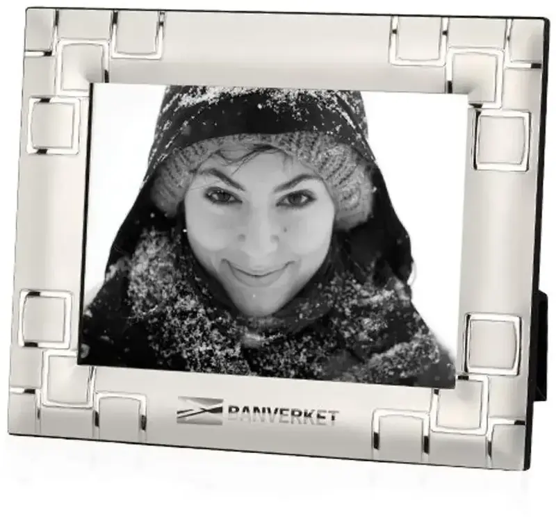 Customizable Savina Picture Frame - Silver/Chrome Finish