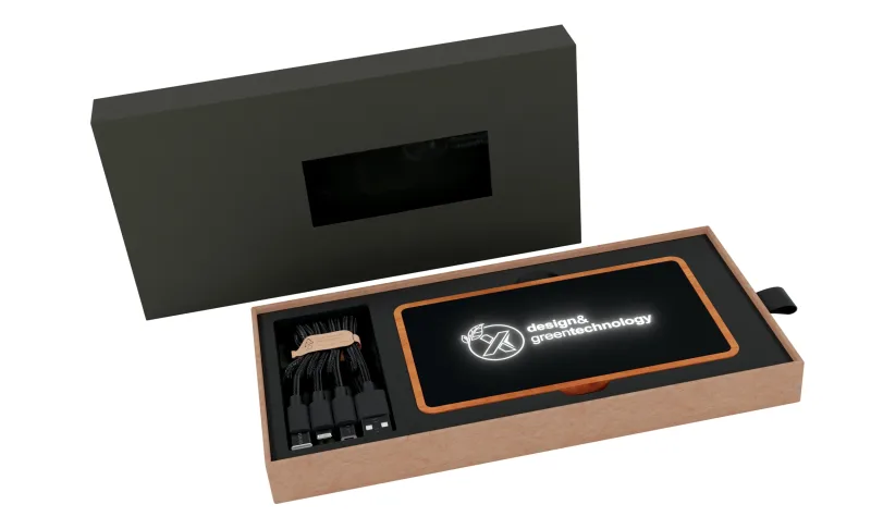 Custom SCX Design® Maple Wood Wireless Power Bank 5000 mAh — view 2