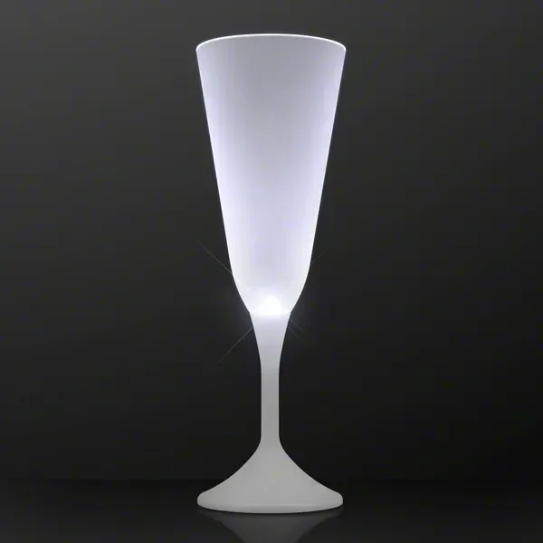 Still White Light Champagne Glass — view 2