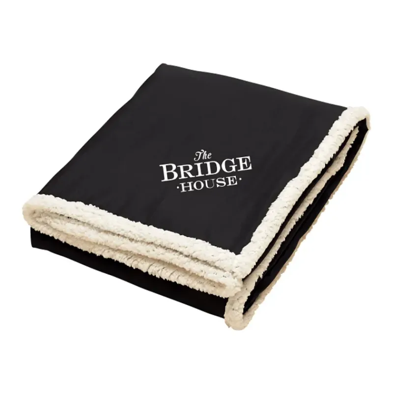 Super Soft Large Fleece Sherpa Blanket (50"x60") — view 3