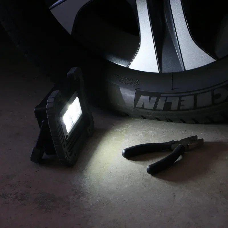 The Illuminator Cob Work Light — view 3