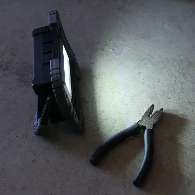 The Illuminator Cob Work Light — view 7