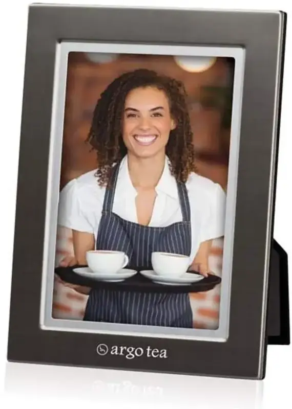 Custom Metal Photo Frames for Businesses