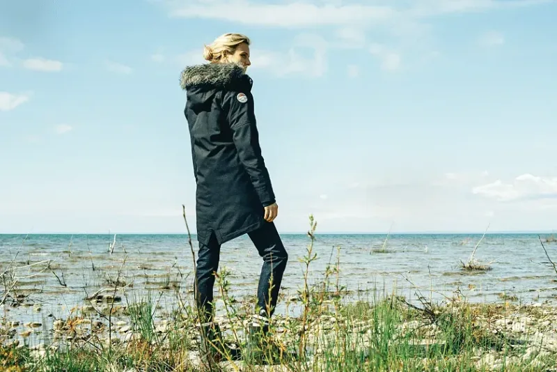 Custom Insulated Waterproof Parka - Women's Roots73 Bridgewater with Detachable Hood — view 4