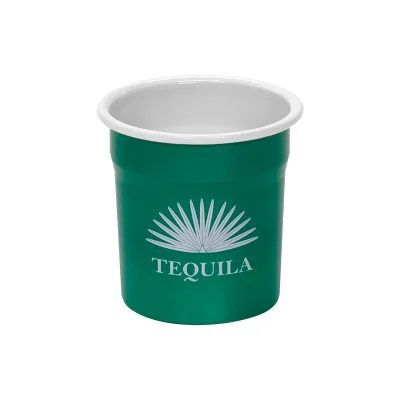 Cup measures under two inches tall