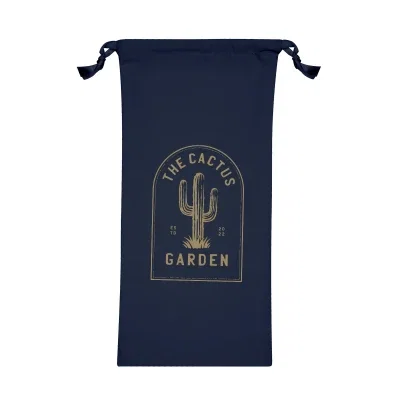 Navy version pictured from the side