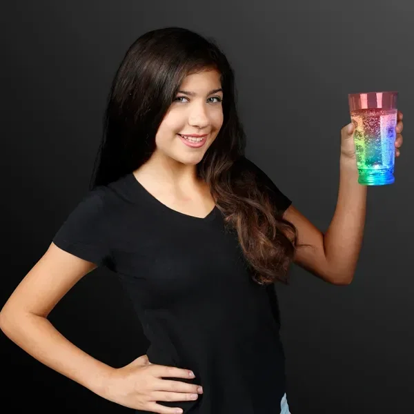 16 oz. Pint Cup with Color Change LEDs held in hand