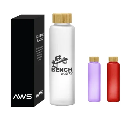 Frosted glass water bottle finished with a bamboo screw cap