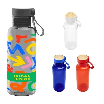 Silicone carry handle looped over the top of the bottle