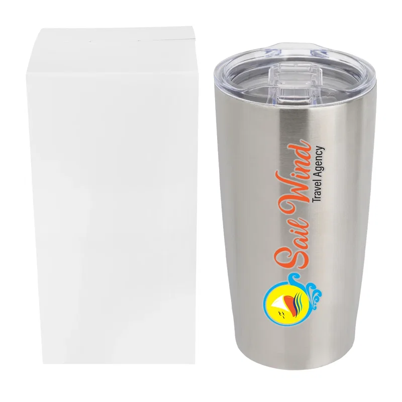 Clear lid detail at the top of the tumbler