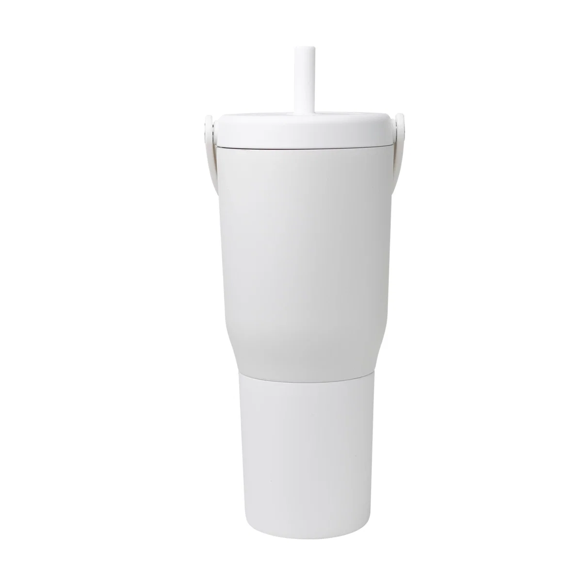Lid seated on top of the drink vessel