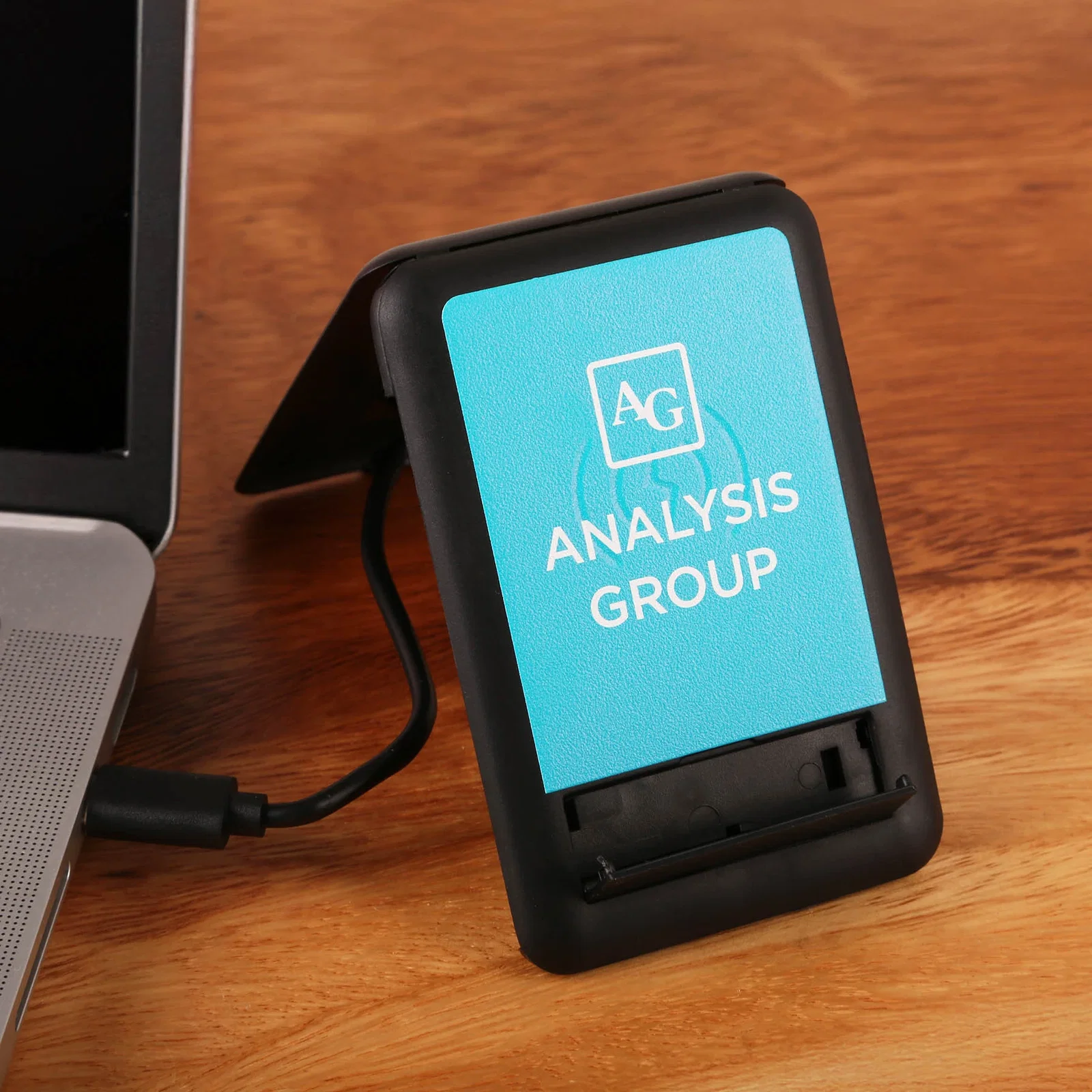 Folding 15W Wireless Charger Built-in Charging Cable