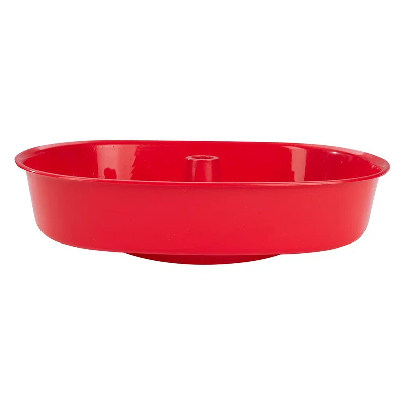 Overhead angle looking into the empty tub