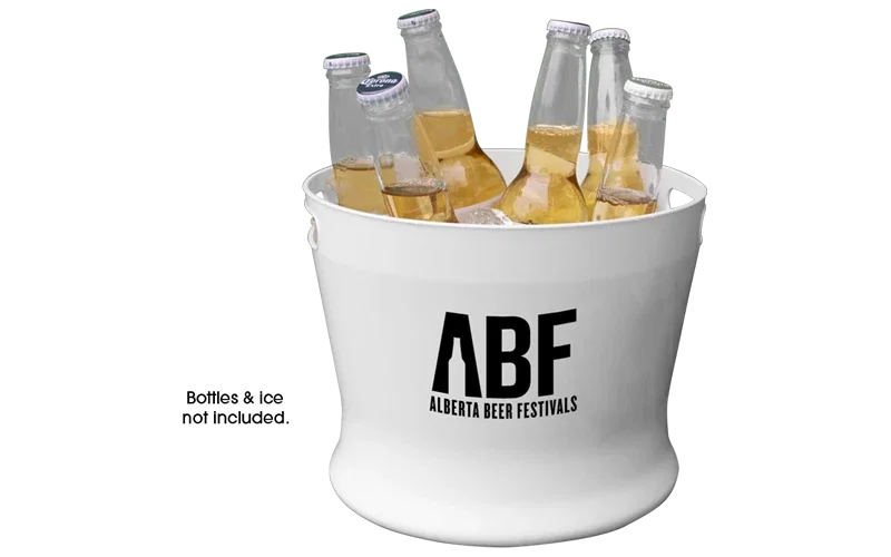 6-Quart Stackable Ice Bucket. Polypropylene stackable ice bucket for restaurants and outdoor events