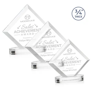 Mitered-Edge Starfire Crystal Diamond Award on an Oval Base