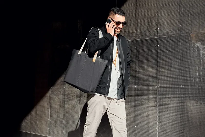 Branded Bellroy Market Tote with Water Bottle Pocket — view 12