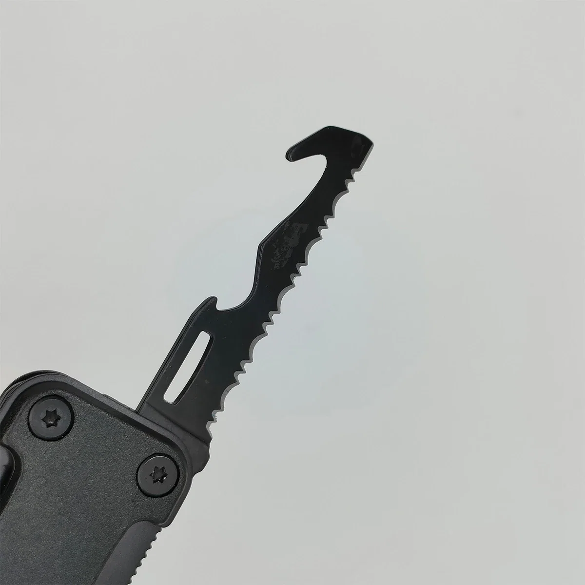 Promotional Best Buddy Tools 16-in-1 multi-tool folded closed, side profile