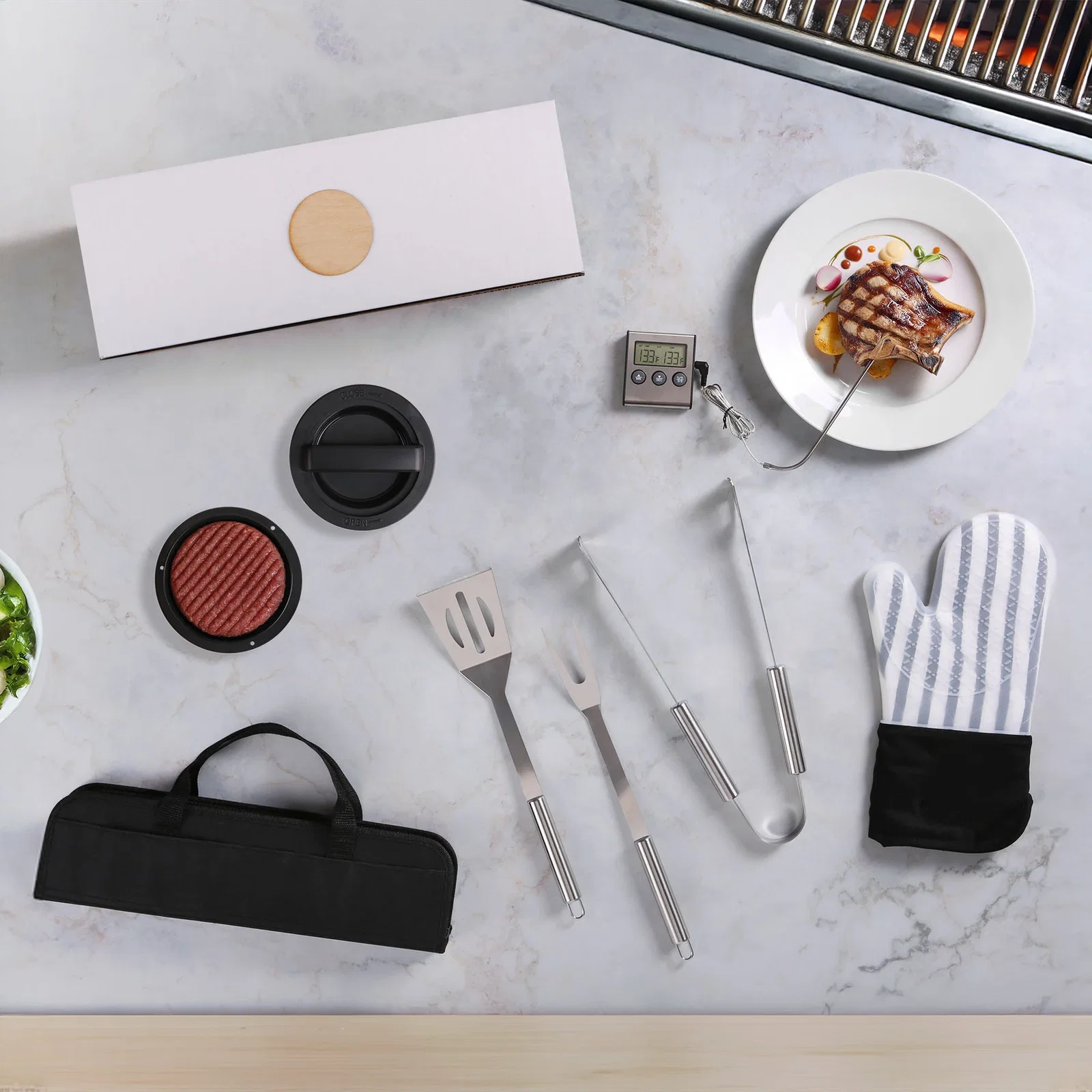 Blazin’ BBQ Kit Deluxe — view 2