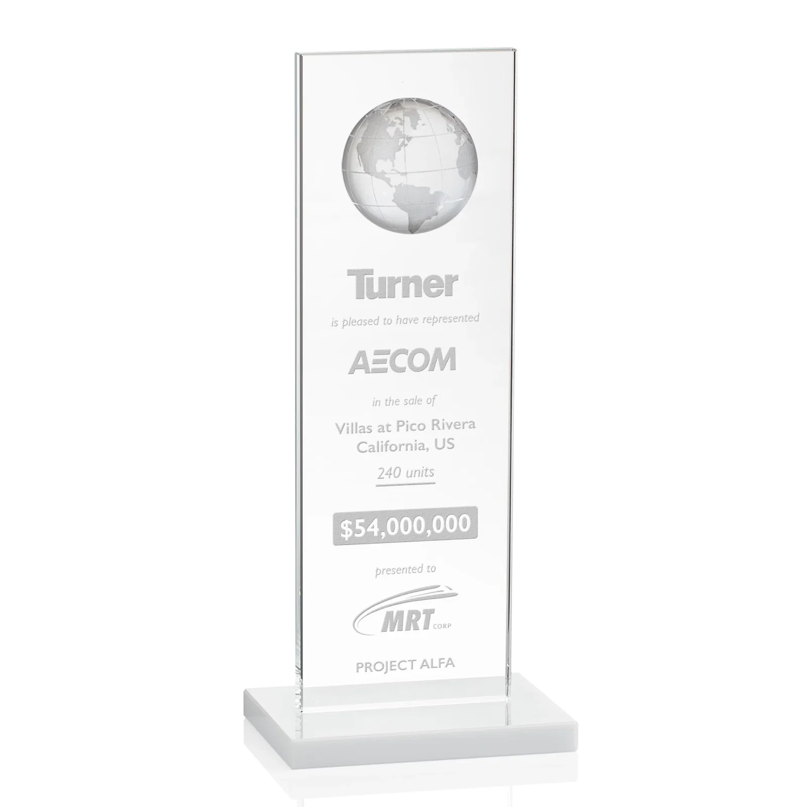 Promotional Optical Crystal Dome Award on Tall Crystal Pane for graduation ceremonies