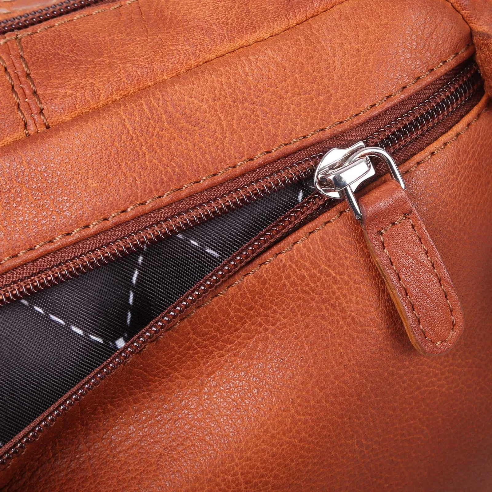 Brea Canyon Leather Cross Body Bag — view 19