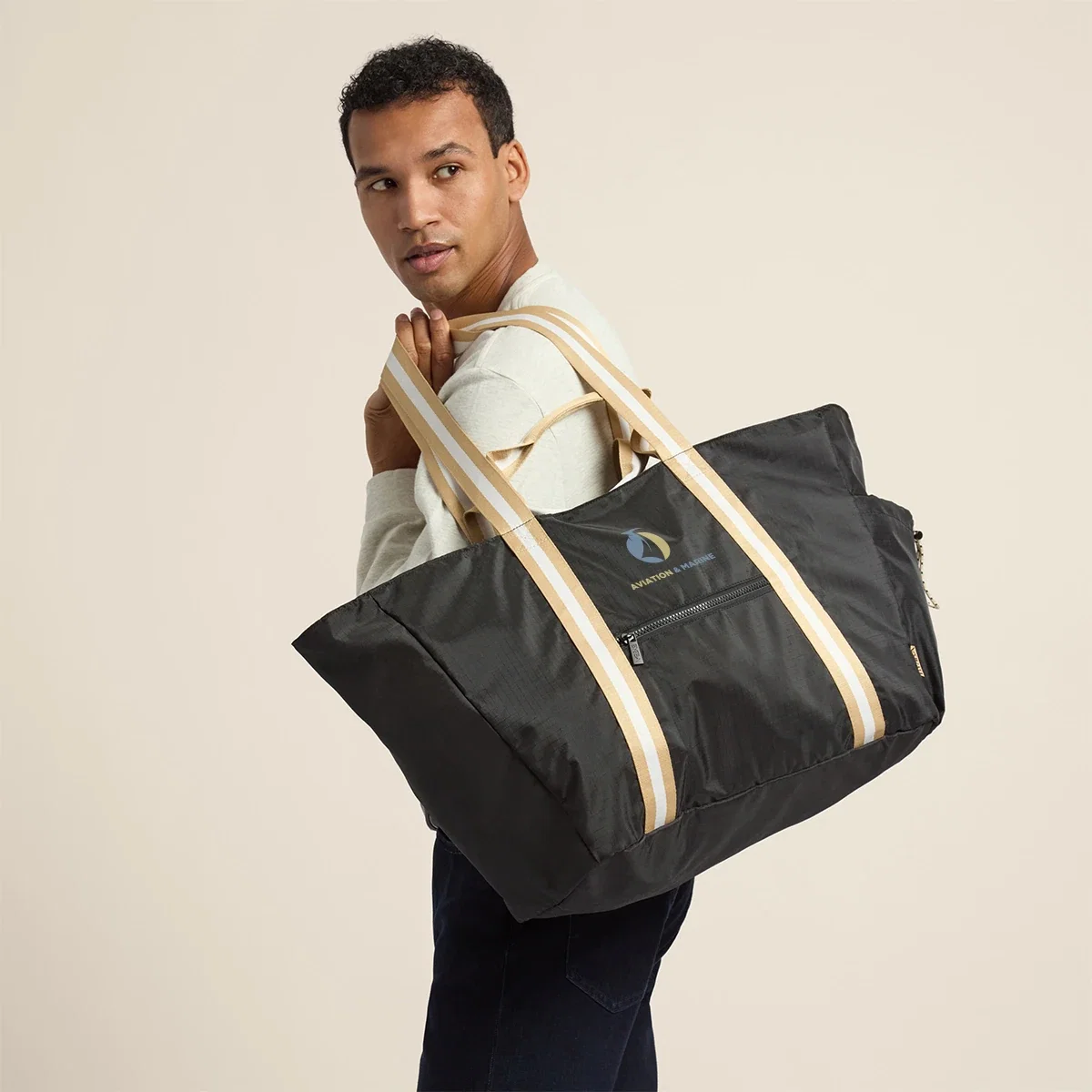 BYBBA Bondi Zippy Duffel Bag held in hand