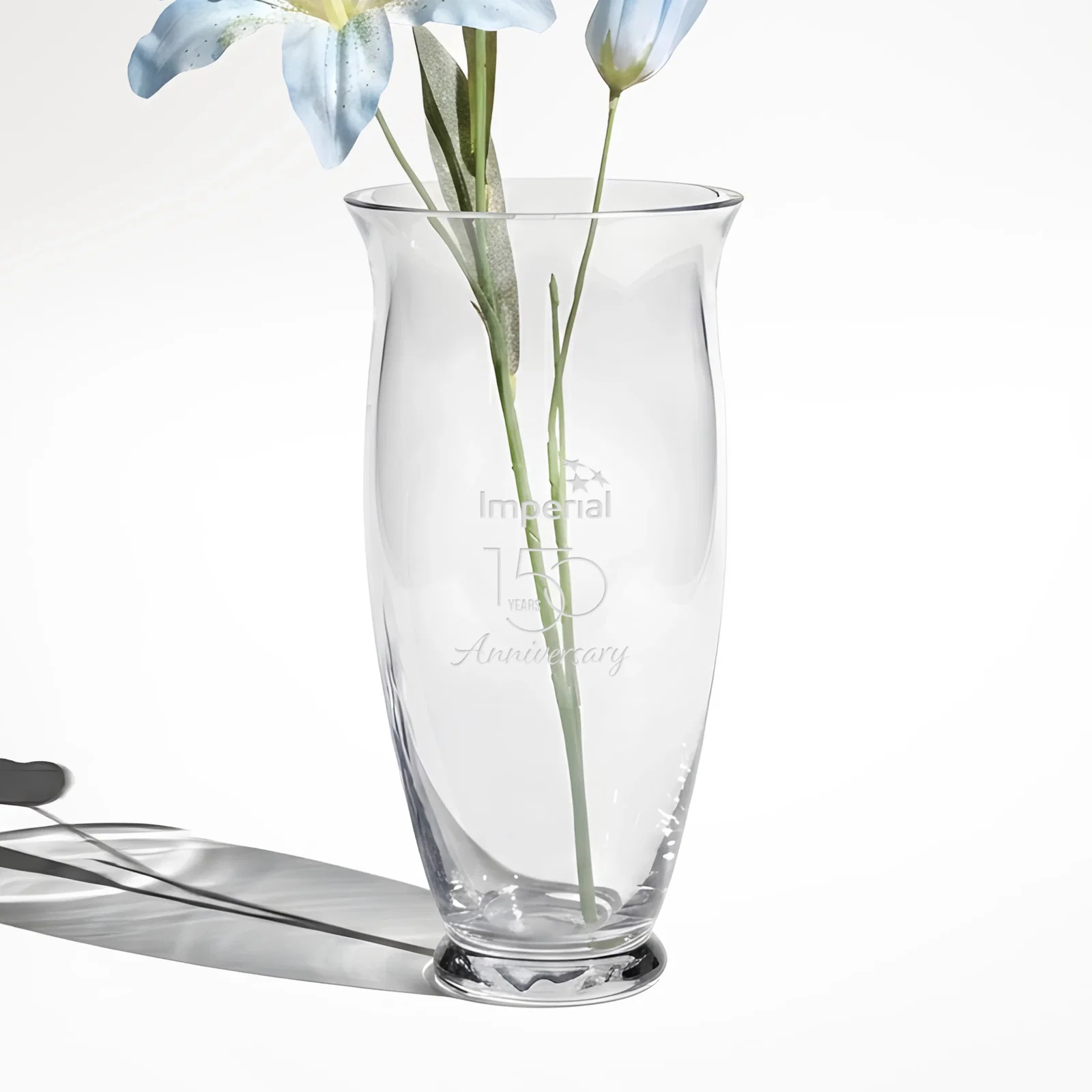 Custom Lead Free Crystalline Vase with Flowing Curved Contour for team milestone celebrations