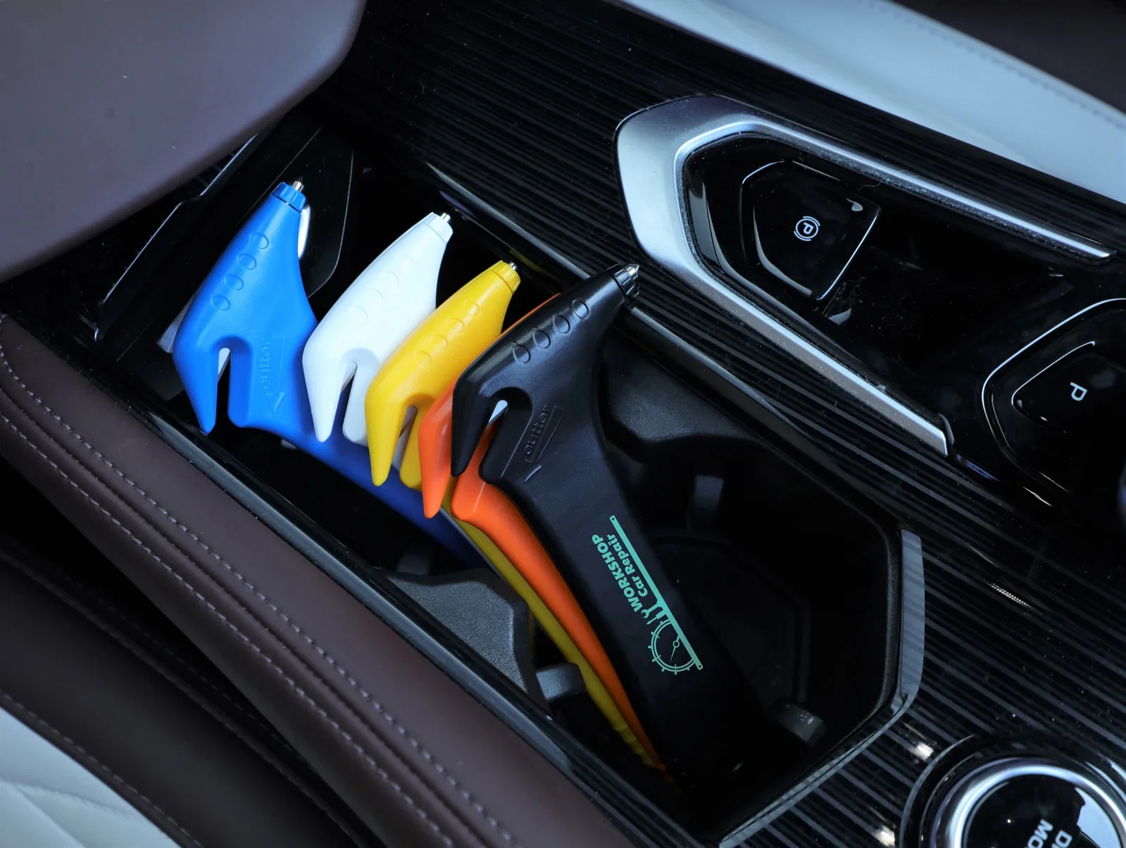 Close-up of the Car Escape Tool with Cutter's seatbelt cutter blade