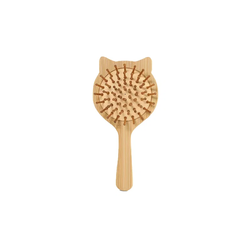 Cat Shape Bamboo Comb — view 2