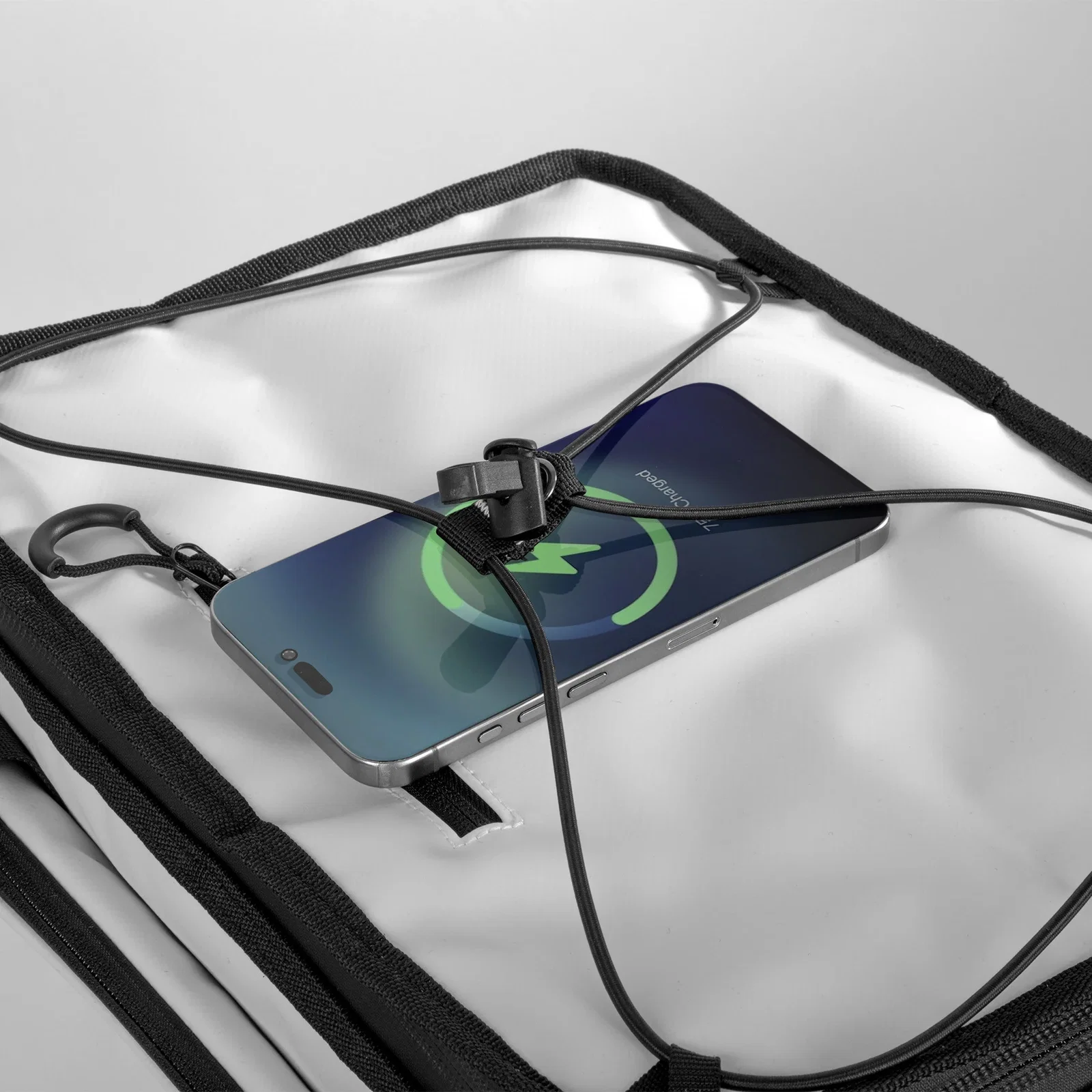 Chillamanjaro™ 18 Can Altitune Cooler Bag — view 10