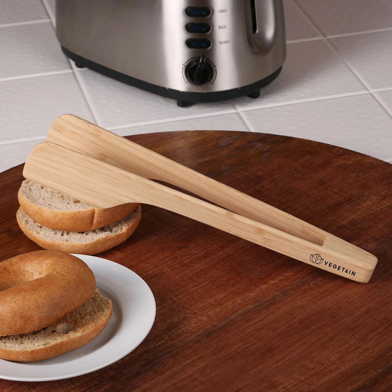 Chun Bamboo Tong — view 2