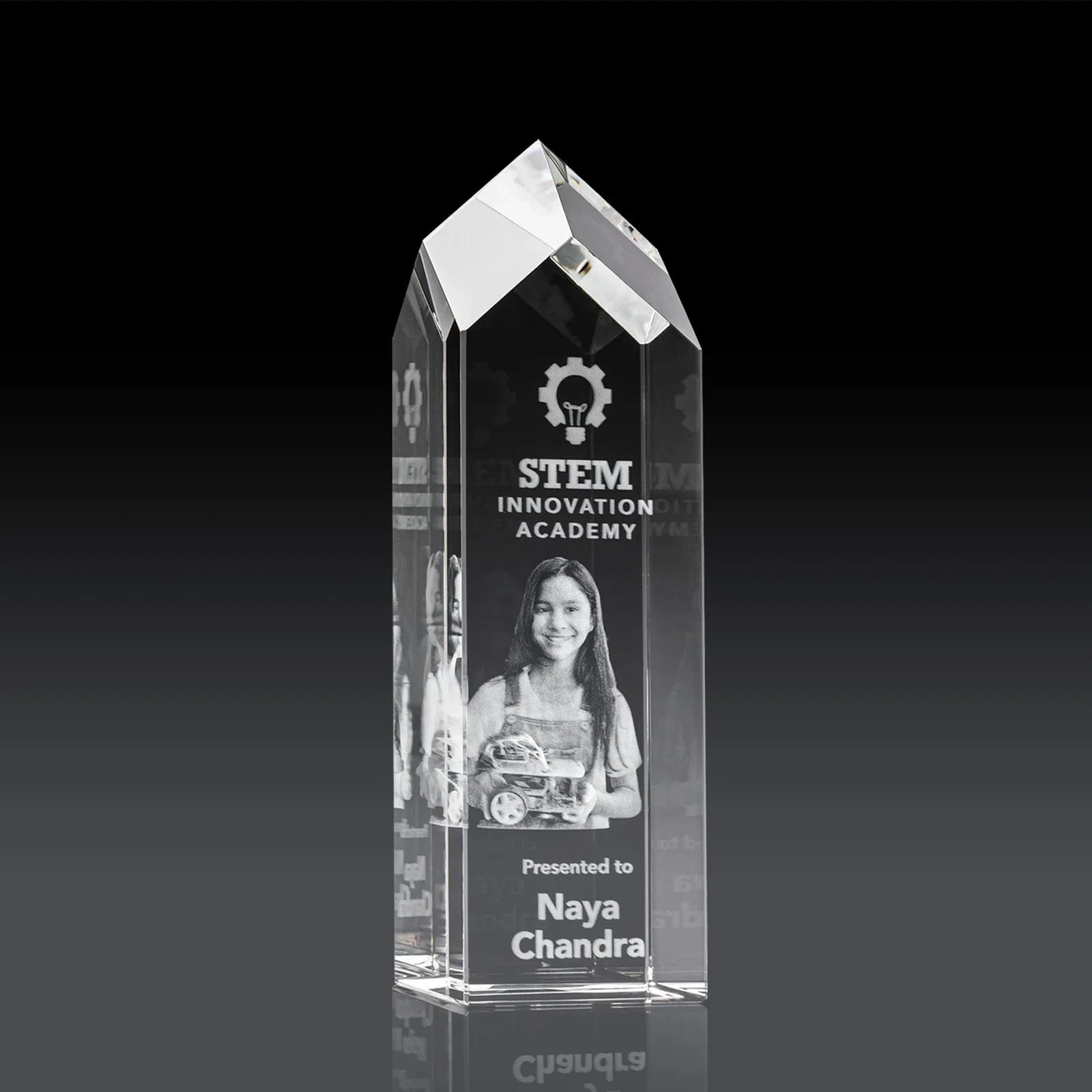 Custom 3D Etched Freestanding Optical Crystal Tower Award with Raised Peak for service anniversary gifts