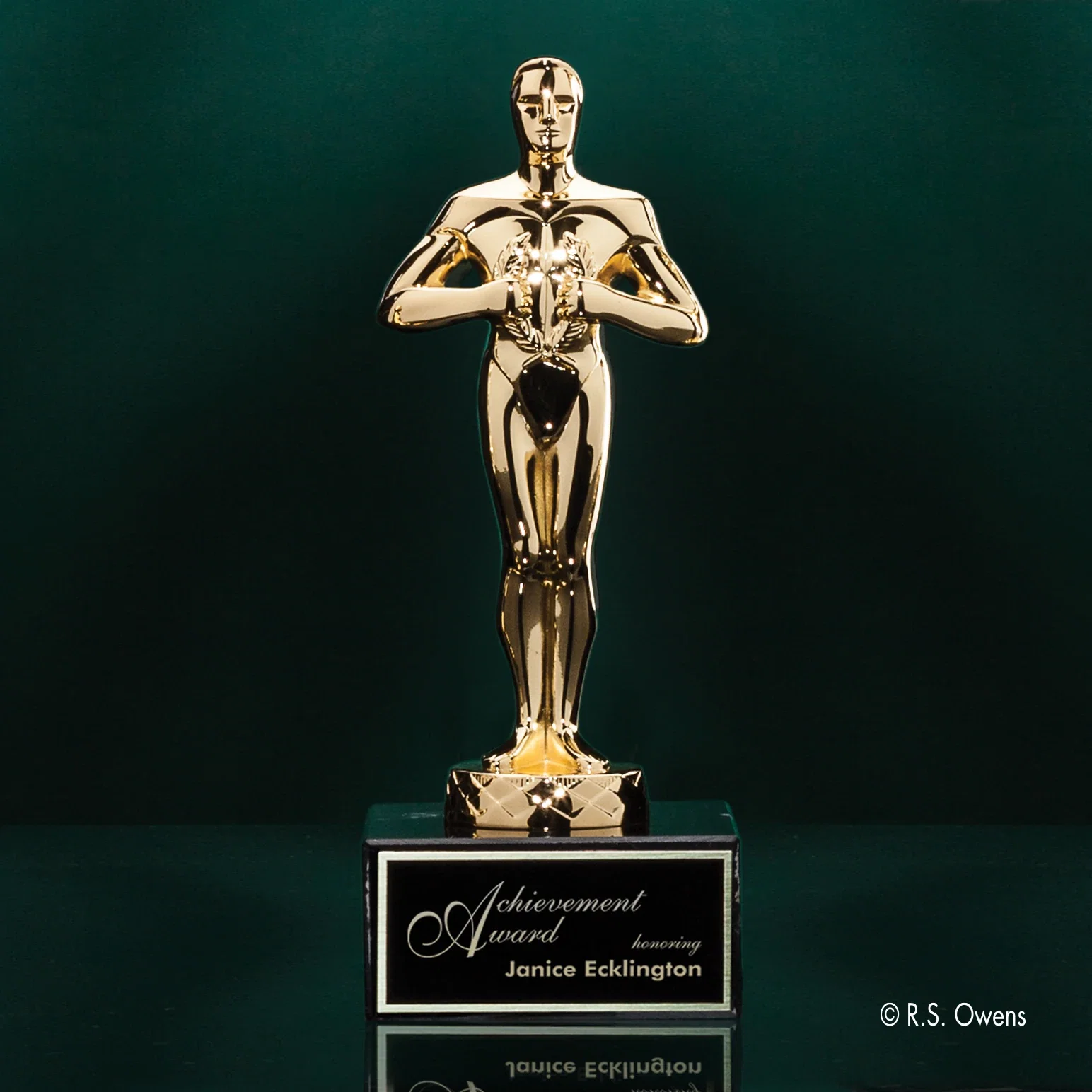 Custom Cast Metal Achievement Figure Award for service anniversary gifts
