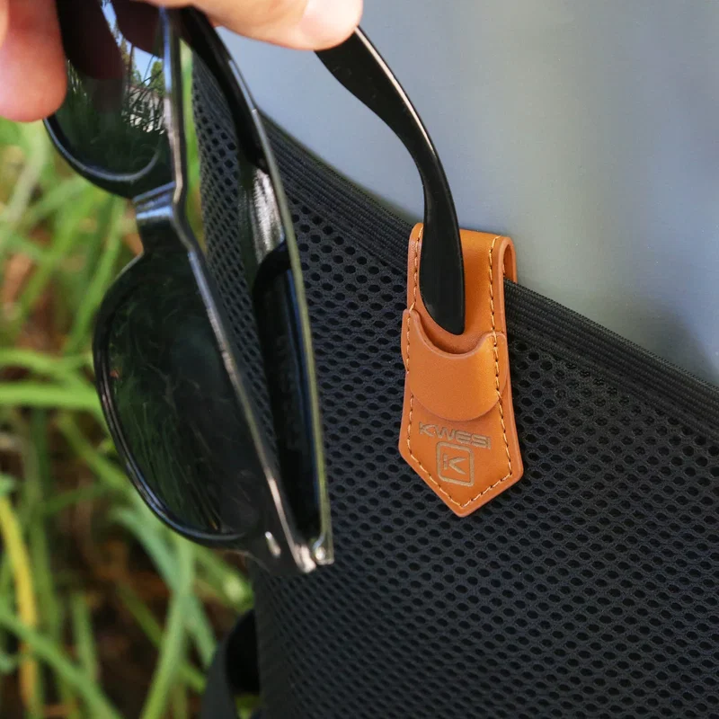 Clippin' Glasses Holder — view 3