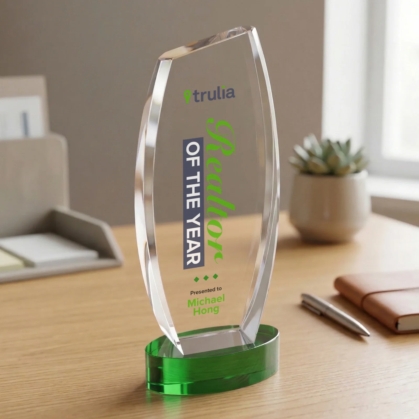 Customized Curved-Side Optical Crystal Peak Award on Oval Base, awards for team milestone celebrations