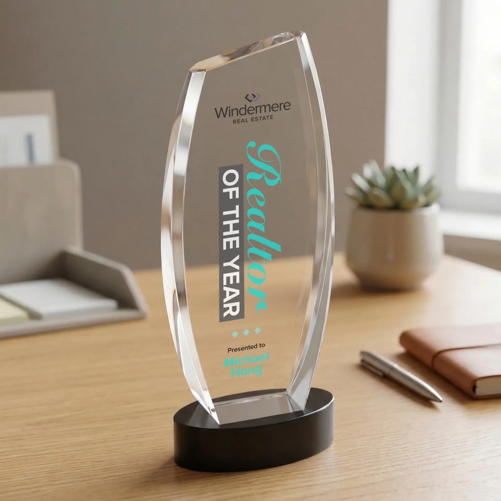 Customized Curved-Side Optical Crystal Peak Award on Oval Base, awards for dealer and partner awards