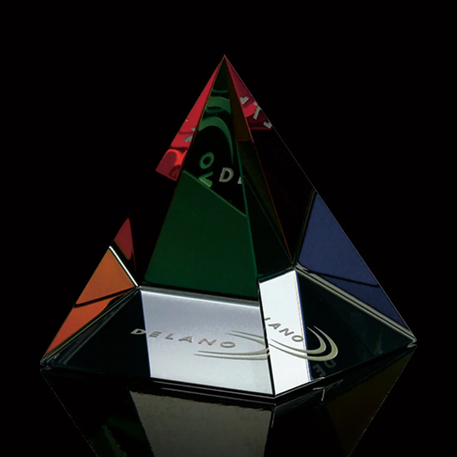 Custom Color-Shifting Optical Crystal Pyramid Award With Reflective Base for service anniversary gifts