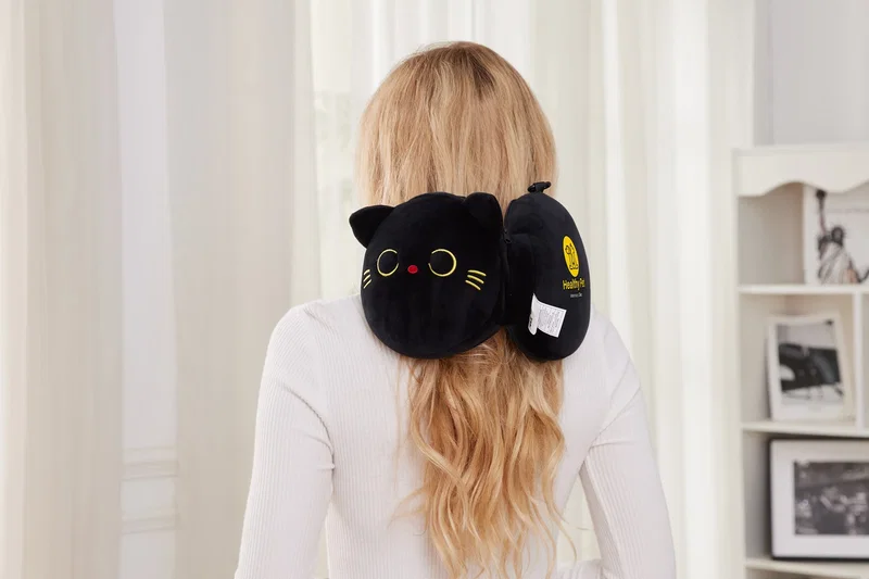 Close-up of the Comfort Pals 2-in-1 Pillow Sleep Mask's eye-covering panel, style 2 of 6