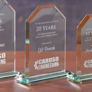 Medium Cortado Glass Award, 6" x 7.38" x 2", Etched Imprint