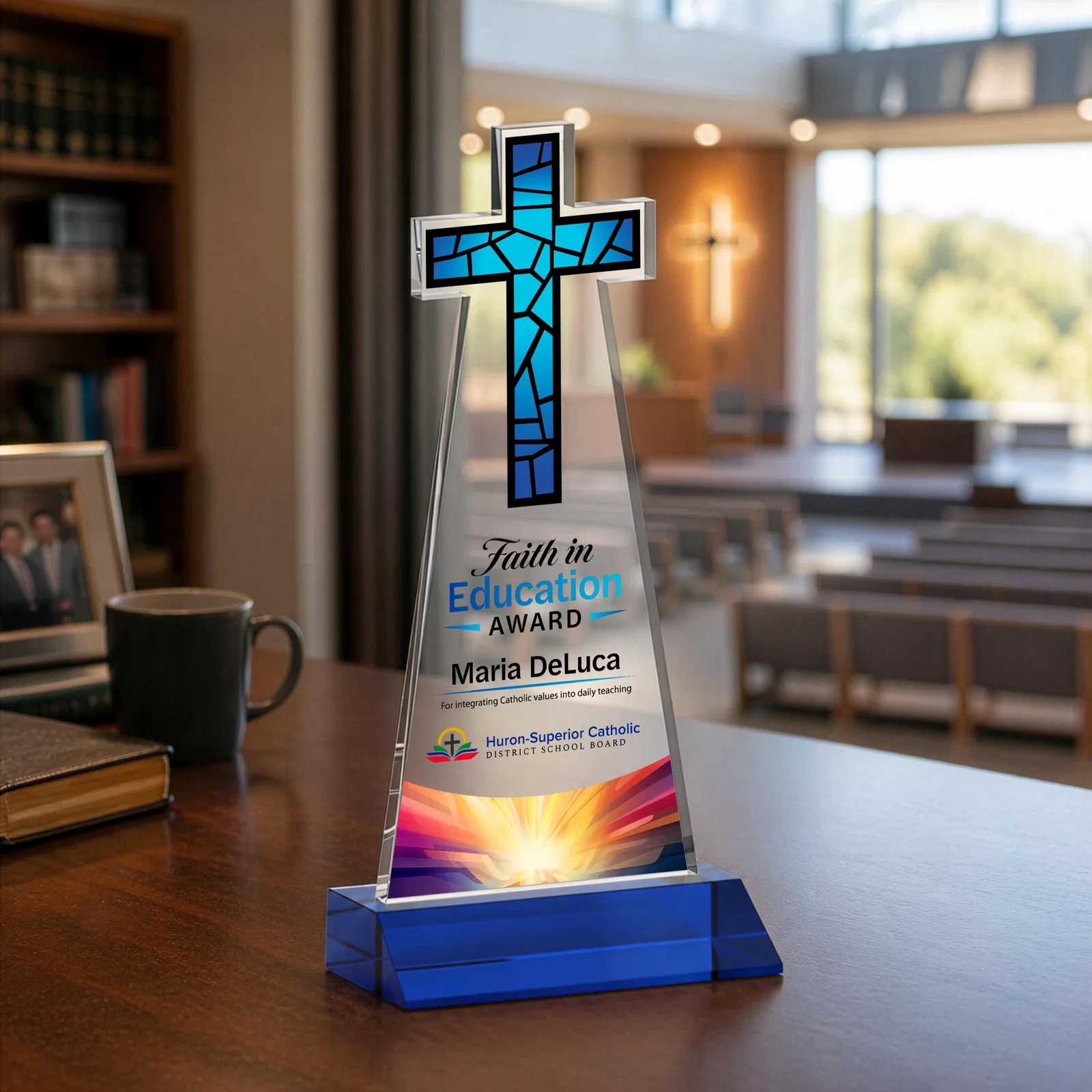 Customized Starfire Crystal Cut-Out Cross Award on Front-Mitered Base for dealer and partner awards