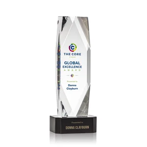 Optical Crystal Award with a Faceted Diamond Window